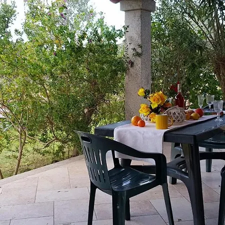 Pareja Orosei