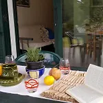 Pareja Apartman *
