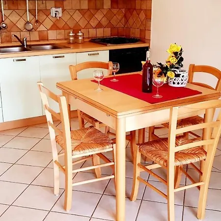 Pareja Apartment