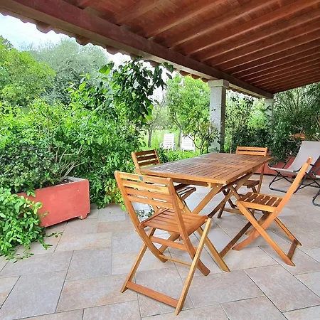 Pareja Apartment